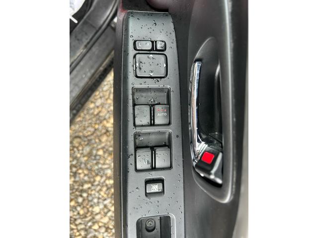ラフェスタ ハイウェイスターＧ　車検２年　３列シート７人乗り　バックカメラ　純正ナビ　ＦＭ　ＡＭ　ＴＶ　ＢＬＵＥＴＯＯＴＨ　ＥＴＣ　電動スライドドア　後席フラット　スマートキー　フォグランプ　電動格納ミラー　オートエアコン　　ＡＢＳ（25枚目）