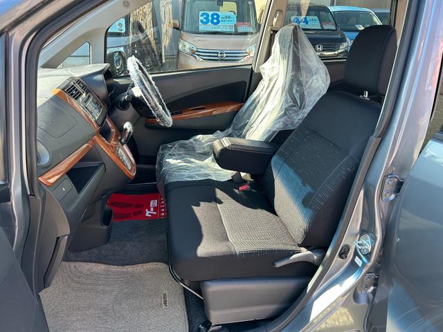 無料保証付き販売（３ヶ月・３０００ｋｍの無料保証付きです！詳しくはスタッフまでお問合せ下さい