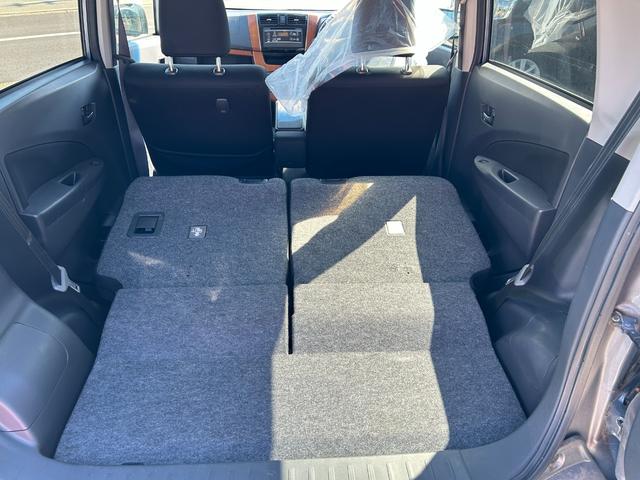 扇台小学校前のバス停から、徒歩１分の所にあります。