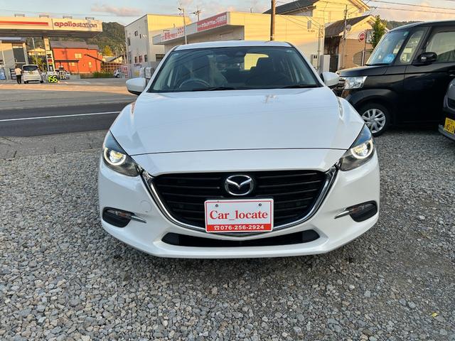 アクセラ 15S 純正ナビ FM AM CD DVD BLUETOOTH TV スマートキー プッシュスタート LEDヘッドランプ クルーズコントロール オートエアコン 電動格納ミラー ABS 15インチアルミホイール(4枚目)