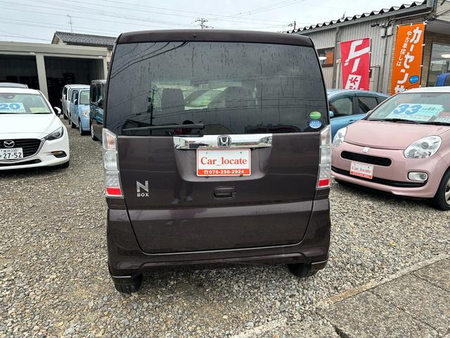 Ｎ－ＢＯＸ Ｇ・Ｌパッケージ　車検２年　４ＷＤ　バッテリー新品　ナビ　バックカメラ　ＦＭ　ＡＭ　ＣＤ　ＤＶＤ　ＢＬＵＥＴＯＯＴＨ　前後ドラレコ　ＥＴＣ　キーレス　プッシュスタート　電動格納ミラー　シートヒーター　電動スライドドア（14枚目）