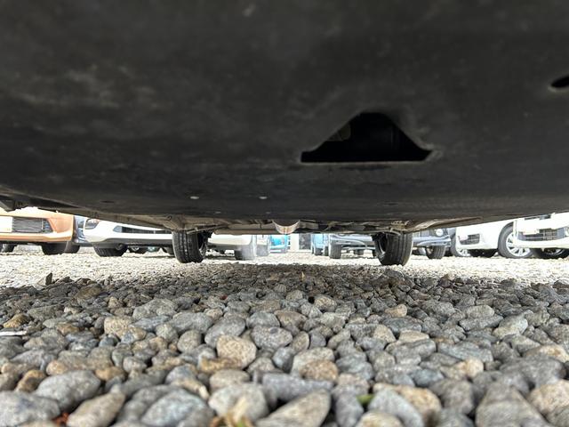 ソリオ Ｇ　車検２年　ナビ　バックカメラ　ＦＭ　ＡＭ　ＣＤ　ＤＶＤ　ＢＬＵＥＴＯＯＴＨ　電動スライドドア　シートヒーター　キーレス　プッシュスタート　電動格納ミラー　パワーウィンドウ　バイザー　ＡＢＳ　ＣＶＴ（35枚目）