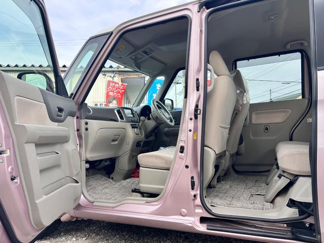 スペーシア Ｘ　車検２年付き　スマートキー　ツートーンルーフ　社外ナビ　ＨＤＭＩ　ＵＳＢ　ＡＭ　ＦＭ　バックカメラ　パワースライドドア　オートパワーウィンドウ　電動格納ミラー　オートエアコン　格納式サンシェード（16枚目）