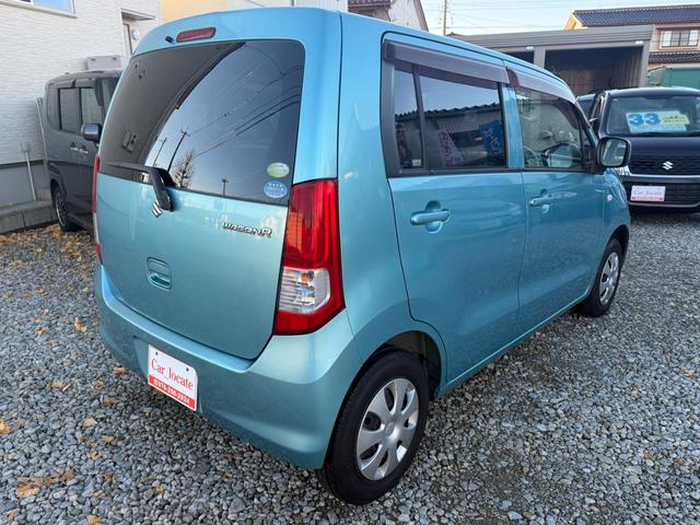 ワゴンR FX 車検2年付き 新品バッテリー 純正CDチューナーデッキ AM FM 電動格納ミラー ベンチシート アームレスト 運転席側オートパワーウィンドウ ABS タイミングチェーン(11枚目)