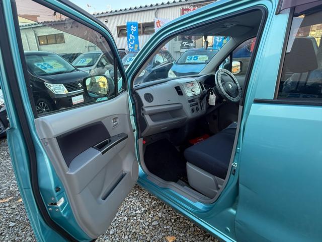 ワゴンR FX 車検2年付き 新品バッテリー 純正CDチューナーデッキ AM FM 電動格納ミラー ベンチシート アームレスト 運転席側オートパワーウィンドウ ABS タイミングチェーン(15枚目)