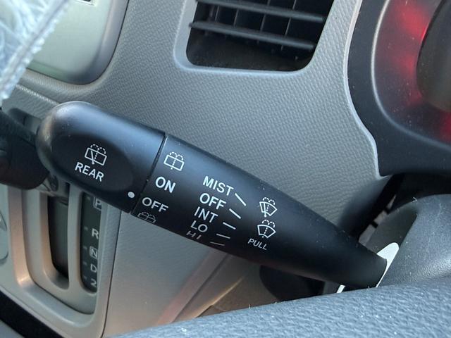 ワゴンR FX 車検2年付き 新品バッテリー 純正CDチューナーデッキ AM FM 電動格納ミラー ベンチシート アームレスト 運転席側オートパワーウィンドウ ABS タイミングチェーン(30枚目)