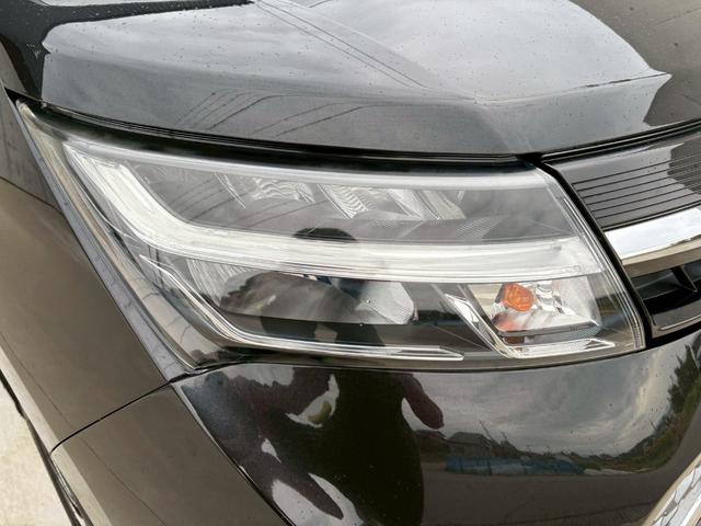 タンク カスタムG S 両側電動ドア 純正9インチSDナビ バックカメラ 禁煙車 ドライブレコーダー Bluetooth 衝突被害軽減システム スマートキー ビルトインETC CD DVD フルセグTV LED オートライト(12枚目)