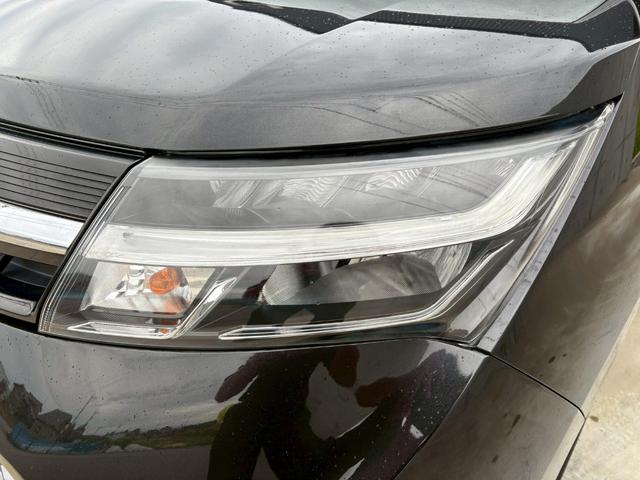 タンク カスタムG S 両側電動ドア 純正9インチSDナビ バックカメラ 禁煙車 ドライブレコーダー Bluetooth 衝突被害軽減システム スマートキー ビルトインETC CD DVD フルセグTV LED オートライト(13枚目)