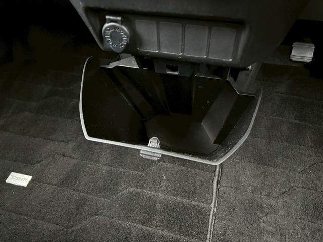 タンク カスタムG S 両側電動ドア 純正9インチSDナビ バックカメラ 禁煙車 ドライブレコーダー Bluetooth 衝突被害軽減システム スマートキー ビルトインETC CD DVD フルセグTV LED オートライト(20枚目)