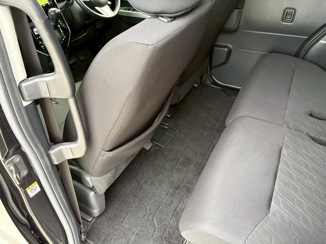 タンク カスタムG S 両側電動ドア 純正9インチSDナビ バックカメラ 禁煙車 ドライブレコーダー Bluetooth 衝突被害軽減システム スマートキー ビルトインETC CD DVD フルセグTV LED オートライト(38枚目)