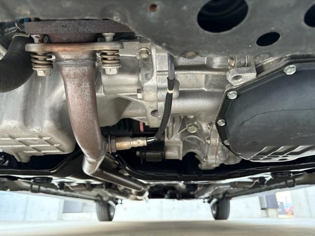 スペーシアカスタム ＧＳ　両側スライドドア　スマートキー　オートエアコン　リアコーナーセンサー　オートライト　純正ＡＷ　アイドリングストップ（16枚目）