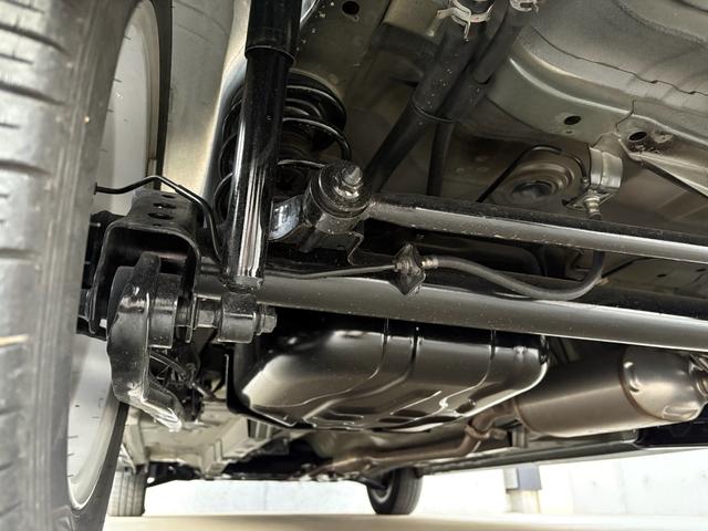 スペーシアカスタム ＧＳ　両側スライドドア　スマートキー　オートエアコン　リアコーナーセンサー　オートライト　純正ＡＷ　アイドリングストップ（21枚目）