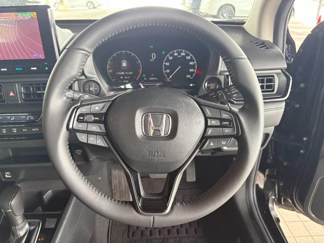 ＷＲ－Ｖ Ｚブラックスタイル　ナビ・Ｂｌｕｅｔｏｏｔｈ・フルセグＴＶ・ＦＭＡＭチューナー・ＵＳＢ・リアカメラ・ＥＴＣ・ＬＥＤ・オートライト・フォグライト・本革ステアリング・パドルシフト（14枚目）