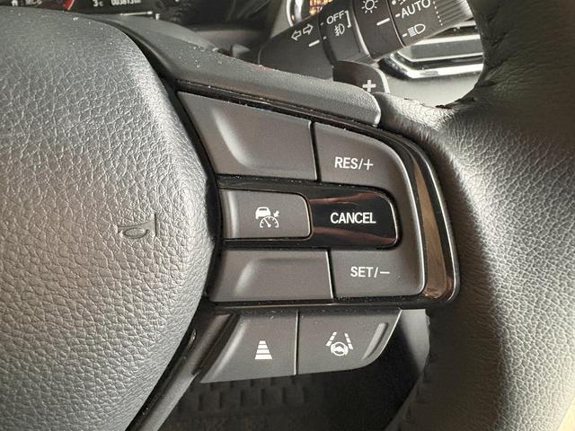 ＷＲ－Ｖ Ｚブラックスタイル　ナビ・Ｂｌｕｅｔｏｏｔｈ・フルセグＴＶ・ＦＭＡＭチューナー・ＵＳＢ・リアカメラ・ＥＴＣ・ＬＥＤ・オートライト・フォグライト・本革ステアリング・パドルシフト（15枚目）