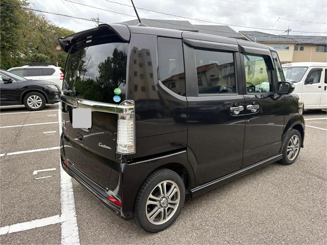 N-BOXカスタム G・Lパッケージ G・Lパッケージ 電動スライドドア・片側電動 Bluetooth対応 バックカメラ ナビ走行中テレビ視聴可 オートライト HIDヘッドライト(7枚目)