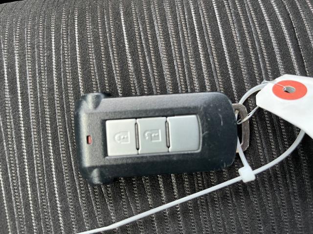 ハイウェイスター X ETC 全周囲カメラ 両側スライド・片側電動 ナビ HID ミュージックプレイヤー接続可 USB CD スマートキー アイドリングストップ 電動格納ミラー ベンチシート CVT アルミホイール(35枚目)