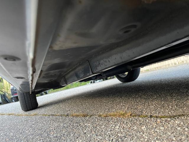 L 4WD CD キーレスエントリー AT アルミホイール 盗難防止システム 衝突安全ボディ エアコン パワーステアリング(24枚目)