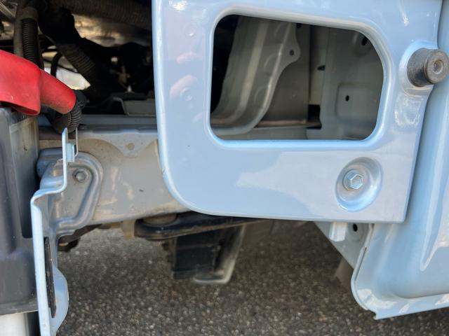 サンバートラック 　軽トラック　ＡＴ　エアコン　パワーステアリング　運転席エアバッグ（17枚目）