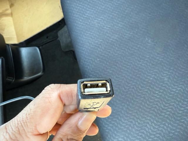 Ｎ－ＢＯＸカスタム Ｇ・ターボパッケージ　４ＷＤ・禁煙・両側パワースライドドア・ナビ・ＢＬＵＴＯＯＴＨ・ヴァレンティＬＥＤヘッド＆フォグランプ＆ウインカー＆室内灯・ＡＷ（13枚目）
