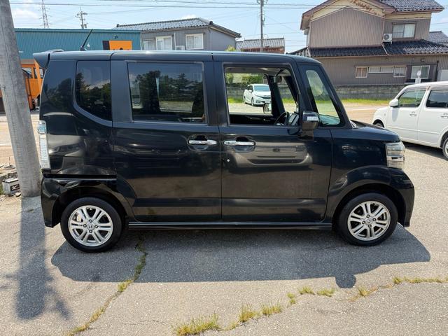 Ｎ－ＢＯＸカスタム Ｇ・Ｌパッケージ　４ＷＤ　ナビ　テレビ　バックカメラ　２年車検付き　両側電動スライドドア　ＨＩＤライト　スマートキー　オートエアコン　アルミホイール　ドアバイザー　電動格納ドアミラー（5枚目）