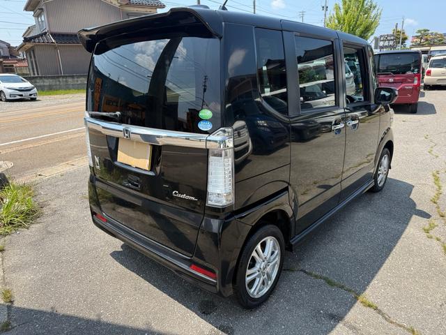 Ｎ－ＢＯＸカスタム Ｇ・Ｌパッケージ　４ＷＤ　ナビ　テレビ　バックカメラ　２年車検付き　両側電動スライドドア　ＨＩＤライト　スマートキー　オートエアコン　アルミホイール　ドアバイザー　電動格納ドアミラー（15枚目）