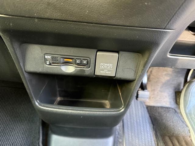 N-BOXカスタム G・ターボLパッケージ(13枚目)