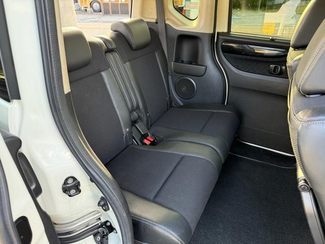 N-BOXカスタム G・ターボLパッケージ(15枚目)