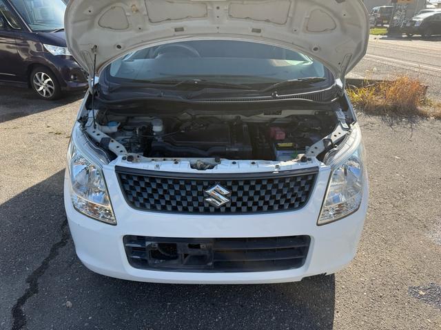 ワゴンR FX 5速ミッション キーレスエントリー 2年車検付き CDデッキ 電動格納ドアミラー 盗難防止装置 ABS 運転席助手席エアバック(12枚目)