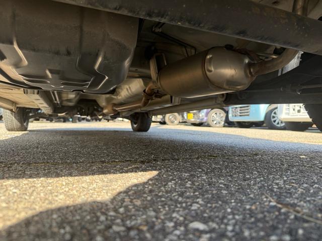 ワゴンR FX 5速ミッション キーレスエントリー 2年車検付き CDデッキ 電動格納ドアミラー 盗難防止装置 ABS 運転席助手席エアバック(16枚目)