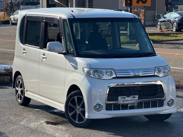 タント カスタムＸ　４ＷＤ（2枚目）