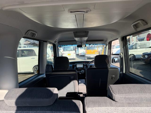 タント カスタムＸ　４ＷＤ（24枚目）