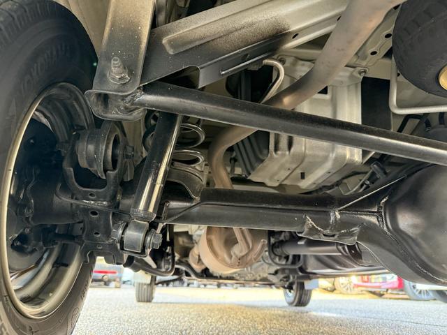 NV100クリッパーバン DX 4WD(22枚目)