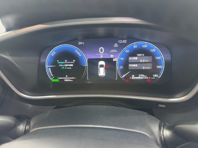 カローラクロス ハイブリッド　Ｚ　禁煙車　セーフティセンス　純正１０．５インチナビ　バックカメラ　電動リアゲート　前席シートヒーター　ＥＴＣ　オートハイビーム　ＬＥＤライト　パワーシート　デュアルオートエアコン　スマートキー（13枚目）