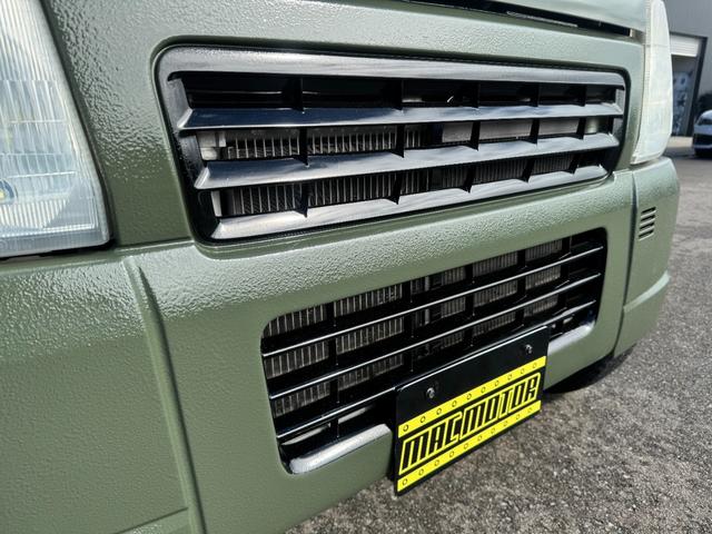 キャリイトラック ＫＵ　４ＷＤ　オートマ　エアコン　パワステＭＡＣカスタム２トンカラー　カスタム１４ＡＷ　Ｆバンパー塗分　新品ＬＥＤライト　新品テール　オリジナルエンブレム　Ｆバンパーチップ塗装　車内オゾン除菌クリーニング（10枚目）