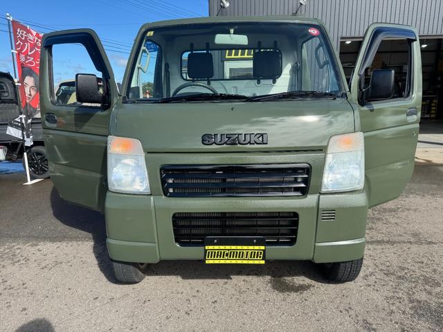 キャリイトラック ＫＵ　４ＷＤ　オートマ　エアコン　パワステＭＡＣカスタム２トンカラー　カスタム１４ＡＷ　Ｆバンパー塗分　新品ＬＥＤライト　新品テール　オリジナルエンブレム　Ｆバンパーチップ塗装　車内オゾン除菌クリーニング（53枚目）