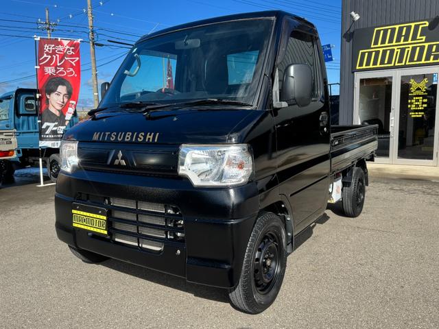 ミニキャブトラック 　ＪＡスーパーカスタム　４ＷＤ　エアコン　パワステ　５ＭＴ　ＭＡＣカスタム２トンカラー　新品シートカバー　新品ＬＥＤライト　オリジナルエンブレム　Ｆバンパーチップ塗装　車内オゾン除菌クリーニング（4枚目）