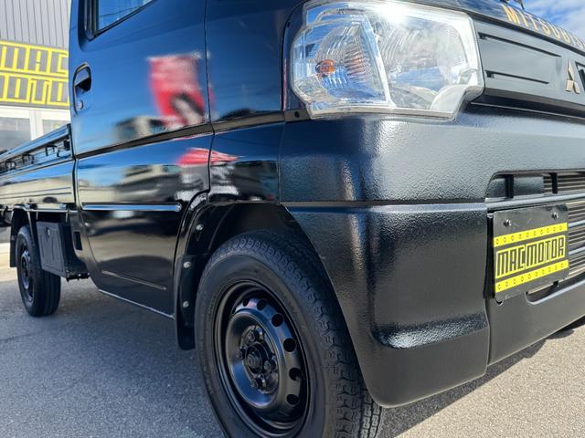 ミニキャブトラック 　ＪＡスーパーカスタム　４ＷＤ　エアコン　パワステ　５ＭＴ　ＭＡＣカスタム２トンカラー　新品シートカバー　新品ＬＥＤライト　オリジナルエンブレム　Ｆバンパーチップ塗装　車内オゾン除菌クリーニング（13枚目）