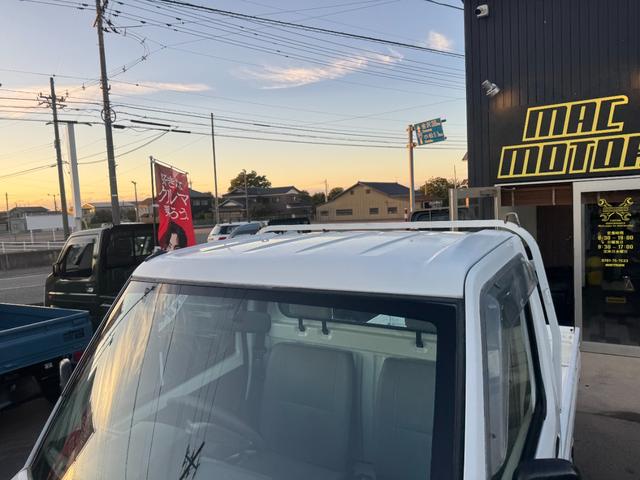 ミニキャブトラック 4WD H/L切替 5MT パワステ エアコン 3方開 車内オゾン除菌抗菌クリーニング キャビンコート(10枚目)