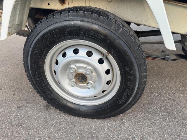 ミニキャブトラック 4WD H/L切替 5MT パワステ エアコン 3方開 車内オゾン除菌抗菌クリーニング キャビンコート(25枚目)