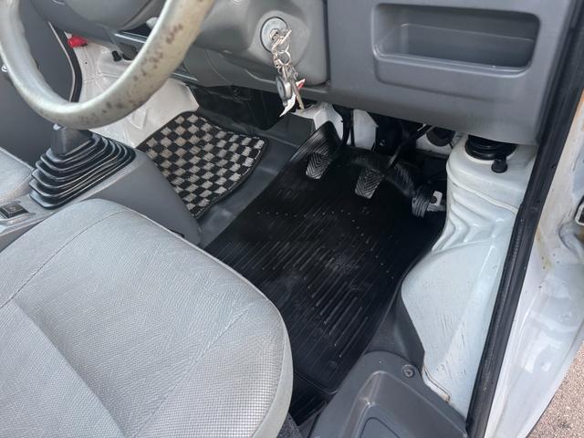 ミニキャブトラック 4WD H/L切替 5MT パワステ エアコン 3方開 車内オゾン除菌抗菌クリーニング キャビンコート(34枚目)