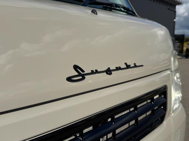 キャリイトラック KC 4WD 5MT エアコン パワステ MACカスタム2トン オーディオパック装備 カスタム14インチ鉄チン 新品LEDライト シートカバー レトロエンブレムカッティング グリル塗分け 車内クリーニング(6枚目)