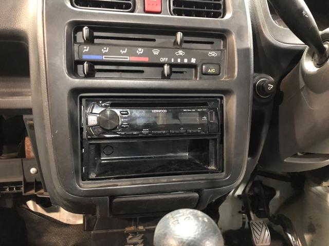 キャリイトラック KC 4WD 5MT エアコン パワステ MACカスタム2トン オーディオパック装備 カスタム14インチ鉄チン 新品LEDライト シートカバー レトロエンブレムカッティング グリル塗分け 車内クリーニング(77枚目)