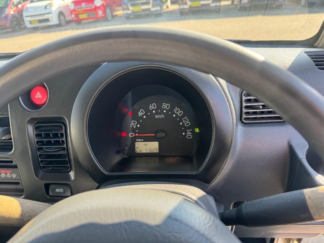 ４ＷＤ　エアコン　パワステ　５ＭＴ　ＭＡＣカスタム２トンカラー　新品ＬＥＤライト　シートカバー　ＥＴＣ　カスタム１４ＡＷ　オリジナルエンブレム　Ｆバンパー同色　車内オゾン除菌クリーニング