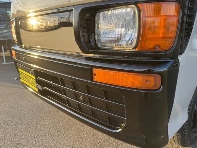 ハイゼットトラック 天晴 4WD HiLOW切替 5MT MACカスタム2トンカラー ベージュグレー バイザーミラー鉄チンブラック オリジナルエンブレム 車内抗菌オゾン除菌クリーニング(5枚目)