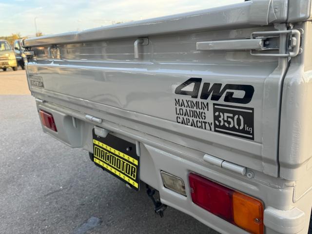 ハイゼットトラック 天晴 4WD HiLOW切替 5MT MACカスタム2トンカラー ベージュグレー バイザーミラー鉄チンブラック オリジナルエンブレム 車内抗菌オゾン除菌クリーニング(19枚目)