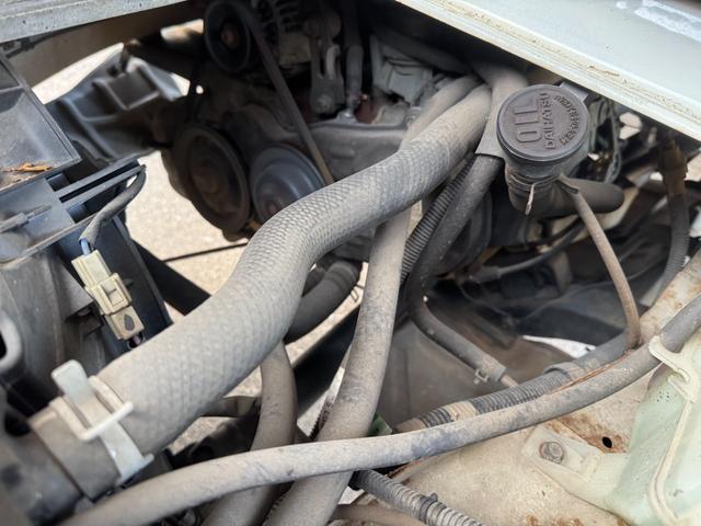 ハイゼットトラック 天晴 4WD HiLOW切替 5MT MACカスタム2トンカラー ベージュグレー バイザーミラー鉄チンブラック オリジナルエンブレム 車内抗菌オゾン除菌クリーニング(47枚目)