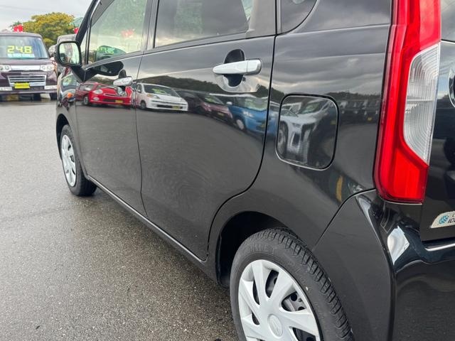 ムーヴ Ｌ　キーレスエントリー　アイドリングストップ　衝突安全ボディ　ベンチシート　フルフラット　走行３００００Ｋ　車内オゾン除菌抗菌クリーニング　コーティング済（15枚目）