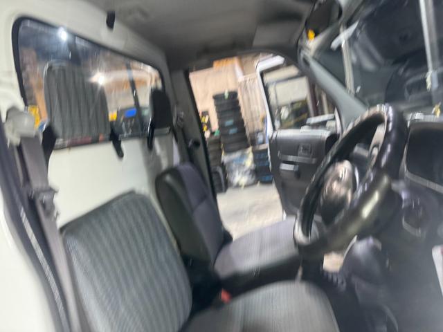 アクティトラック SDX 4WD エアコン パワステ 5MT MACカスタム2トンカラー ホビオスタイル 新品LEDライト F/バンパーチップ塗装 オリジナルエンブレム 車内抗菌オゾン除菌クリーニング(53枚目)