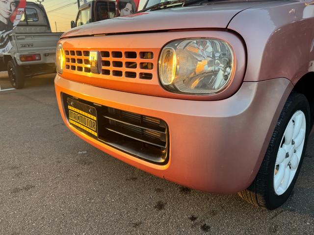 アルトラパン Ｘ　スマートキー２個　プッシュスタート　１４ＡＷ　ＭＡＣカスタム２トンカラー　ピンクホワイト　走行３２０００ｋ　ベンチシート　フルフラット　車内抗菌オゾン除菌クリーニング　車検整備付（5枚目）