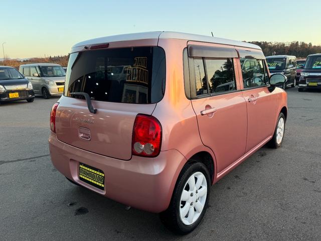 アルトラパン Ｘ　スマートキー２個　プッシュスタート　１４ＡＷ　ＭＡＣカスタム２トンカラー　ピンクホワイト　走行３２０００ｋ　ベンチシート　フルフラット　車内抗菌オゾン除菌クリーニング　車検整備付（16枚目）